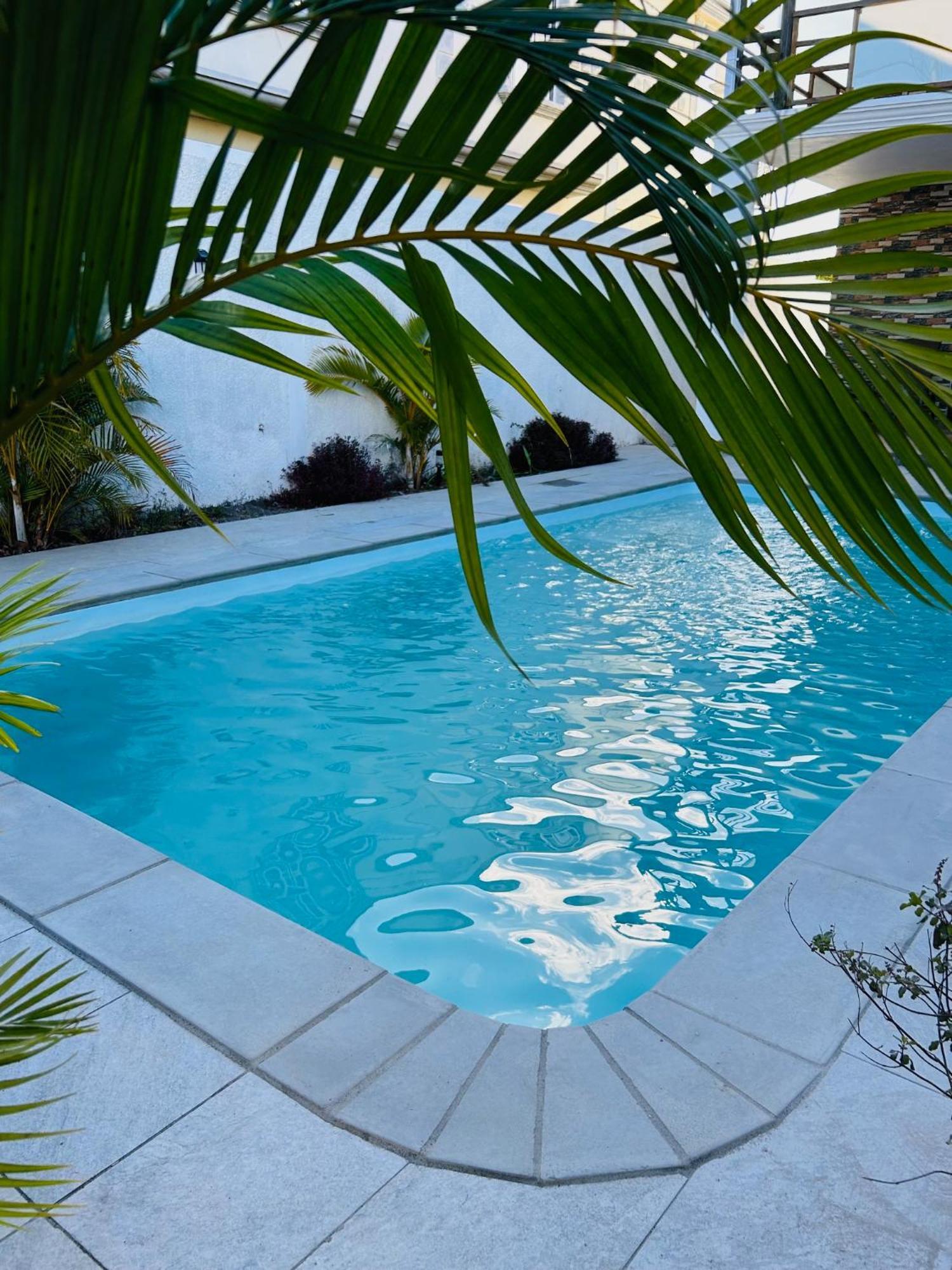 Villa Ellapen Pereybere Beach Eksteriør billede